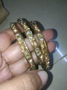 Golden Sparklee Bangles Set Of 3