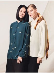 UNIQLO Rayon Top