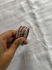 Women Lac Bangles