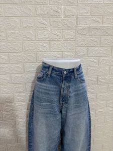 weekday baggy jeans