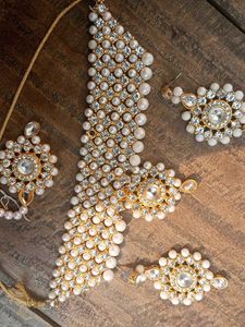 Elegant Pearl &amp; Crystal Jewelry Set