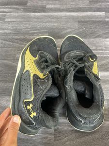 Kids Under Armour Shoe