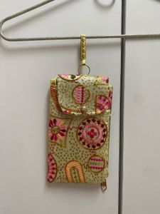 Embroidered Ethnic Pouch