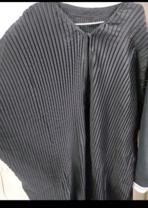 Used Pleats Abaya