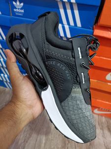 Airmax Shoe