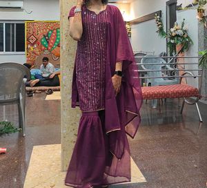 Beautiful Sequence Shahara Set. ❤