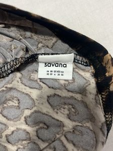 Halter neck leopard print top