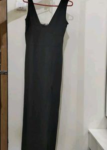 Elegant Black Maxi Dress Price Negotiable