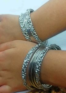30 Rs Off Brand New Kids Bangles