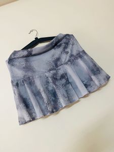 short skirt