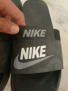 Nike Slides - Casual Comfort
