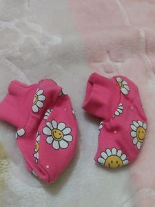 Baby girl drss romper set with bootie &amp;hair band