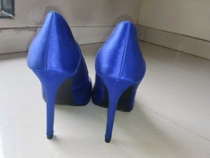 Lost Ink Sexy Blue High Heels