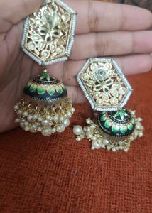 Gorgeous Heavily Beaded Earrings 😍