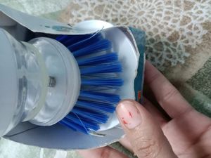 Brush And Water Pro Pure