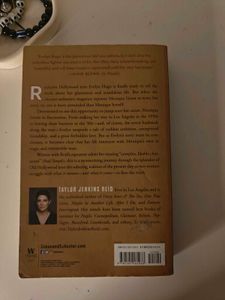 The Seven Husbands Of Evelyn Hugo Novel