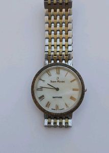 Fashionable Watch For Sale