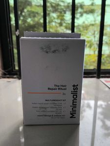 Minimalist Hair Repair Ritual Kit