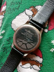 FOREST QUARTZ Wrist Watch ⌚️