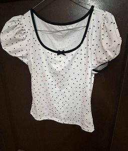 Heart Print Puff Sleeve Top