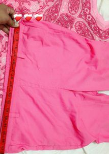 Very Beautiful chicken Kari Kurti With Pant