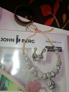 Diamond Trends Necklace