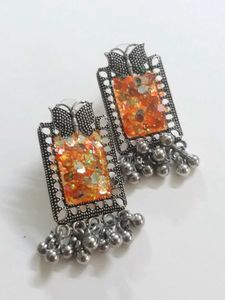 Sparkly Orange Earrings