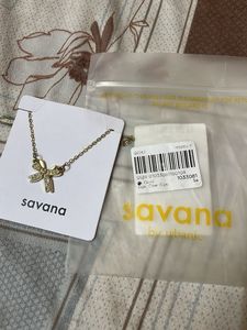 Savana Bow Necklace