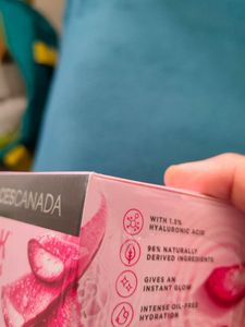 Faces Canada Aloe Vera Pink Gel