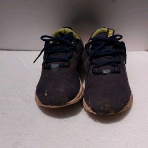 Puma Sneakers