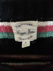 SALE 🛍️ Black Knit Sweater