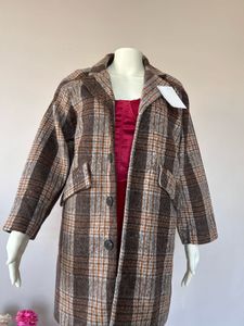 Stylish Plaid Coat NO NEGOTIATIONS