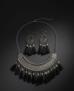 Necklace &amp; Earring Set