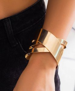 Gold-Plated Bangle-Style Cuff Bracelet🎀🎀