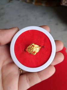 Elegant Gold Floral Ring 22crt