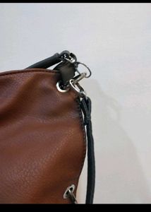 Colorblock Handbag💥