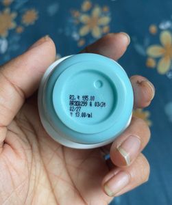 Dot &amp; Key Moisturiser