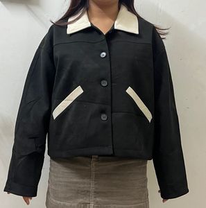 Chic Black Cropped Jacket
