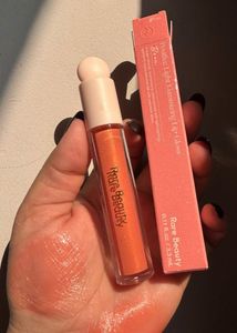 Rare Beauty Lip Gloss