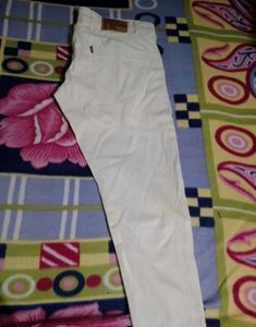 White Loft 8 Right Jeans