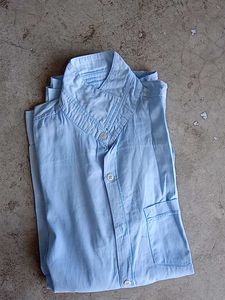 M.K. Gold Blue Cotton Button-Down Shirt - Size L