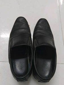 Bata Black Leather Slip-On Dress Shoes