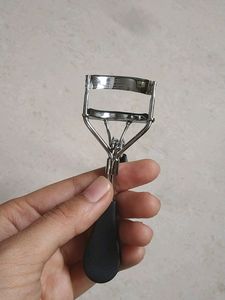 Eyelash Curler