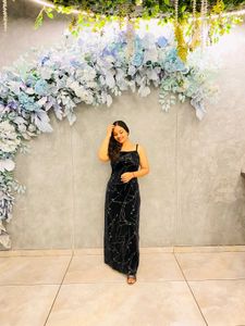 Elegant Black Maxi Dress