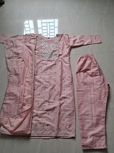 Blush Pink Embroidered Kurti Set💖