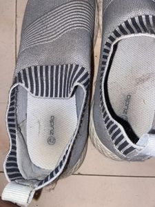 Zudio grey shoe Men