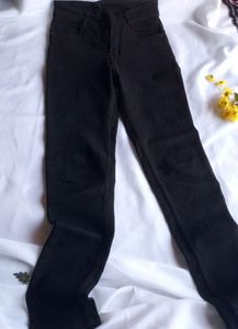 Black Skinny Jeans