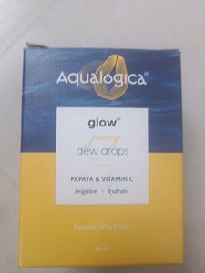 Aqualogica Glow+ Juicy Dew Drops