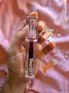 Lip Tint Pigmented ( Bloody Moon)
