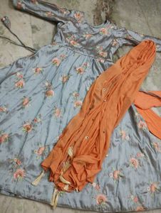 Elegant Floral Kurta Set